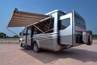 tempo traveller luxury caravan modification company in delhi